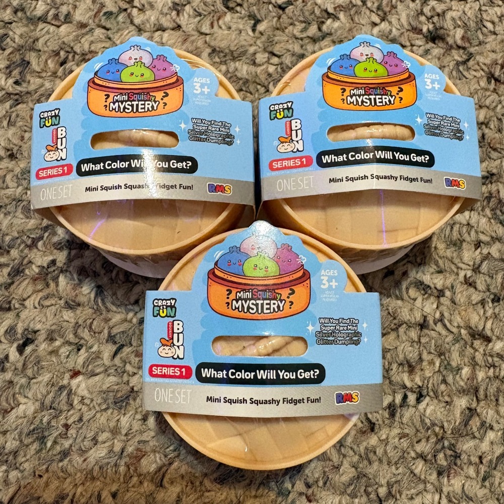 NEW Lot of 3 Mini Dumpling Squishy Bun Mystery Series 1 Crazy Fun Sealed